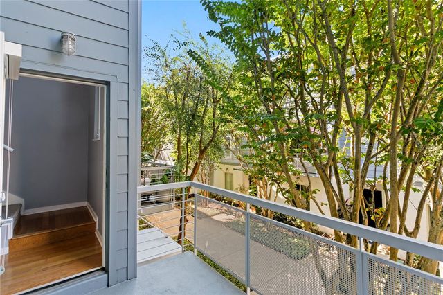 335 4TH AVENUE S, St Petersburg, FL 33701