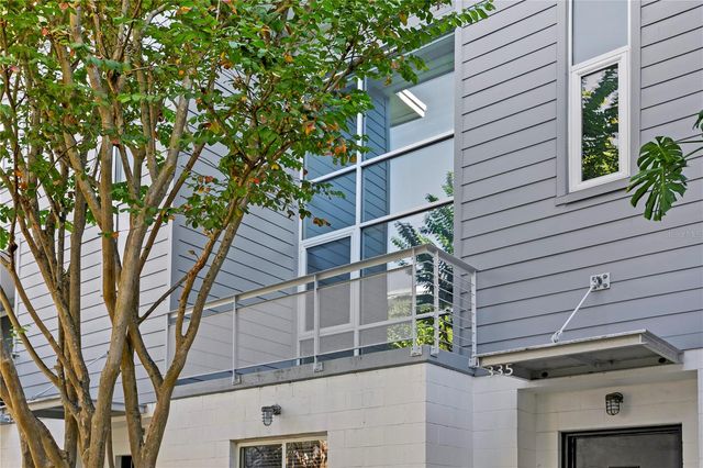 335 4TH AVENUE S, St Petersburg, FL 33701