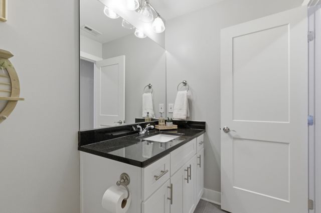 313 Capital St, Old Hickory, TN 37138