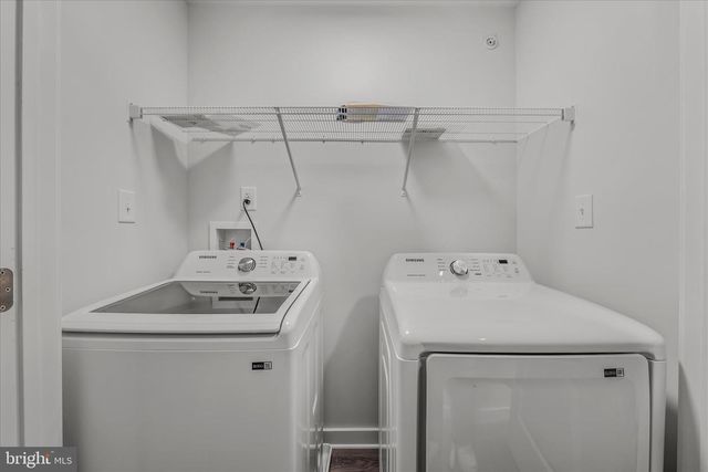 17 OLGA DR, Martinsburg, WV 25403