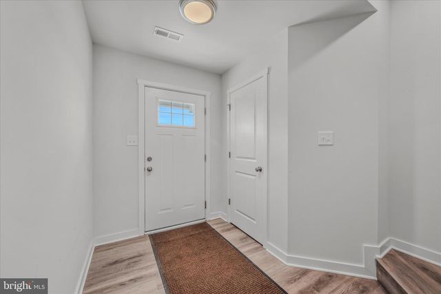 17 OLGA DR, Martinsburg, WV 25403