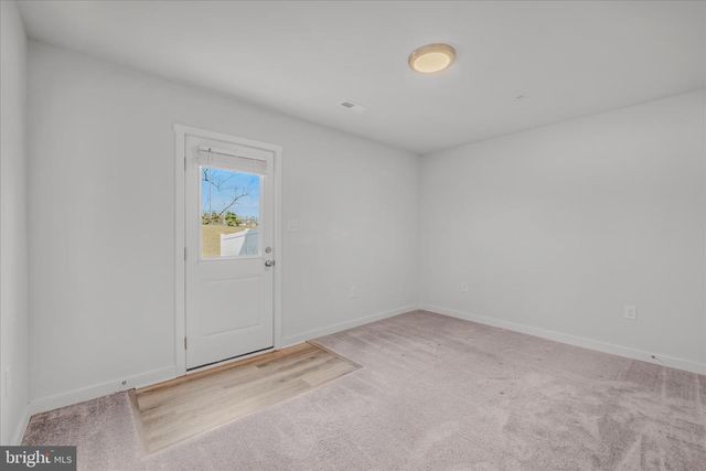 17 OLGA DR, Martinsburg, WV 25403