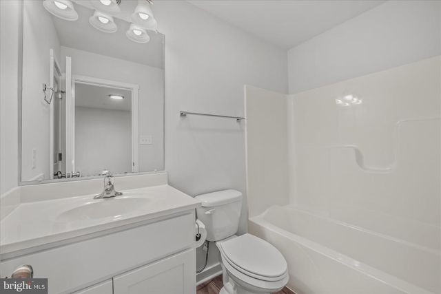 17 OLGA DR, Martinsburg, WV 25403