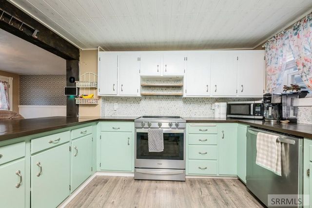 12532 N 55th E, Idaho Falls, ID 83401