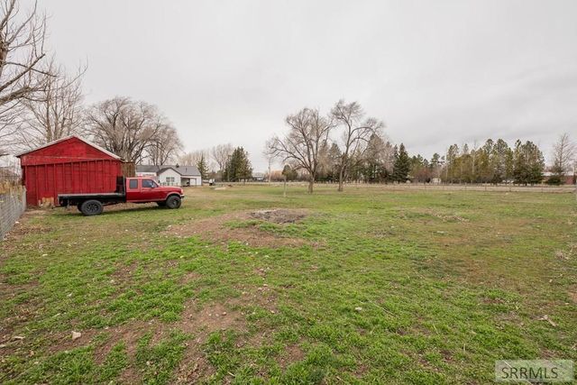 12532 N 55th E, Idaho Falls, ID 83401