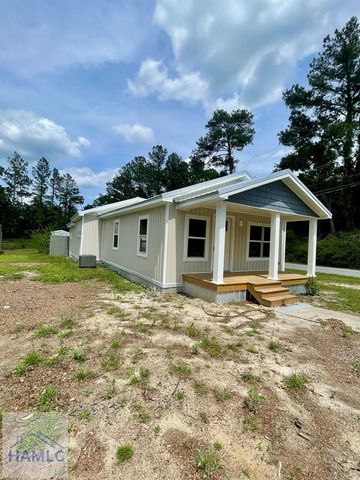 891 McDonald Street, Ludowici, GA 31316