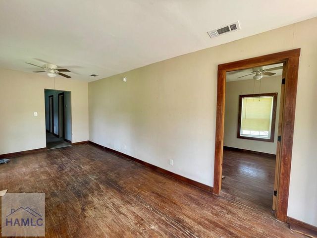 891 McDonald Street, Ludowici, GA 31316