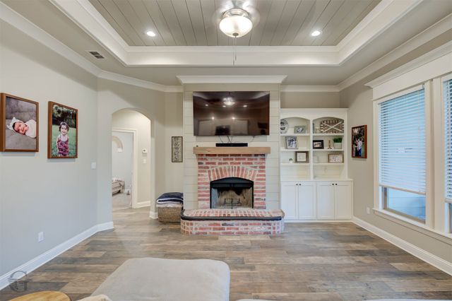 402 Halifax Circle, Benton, LA 71006