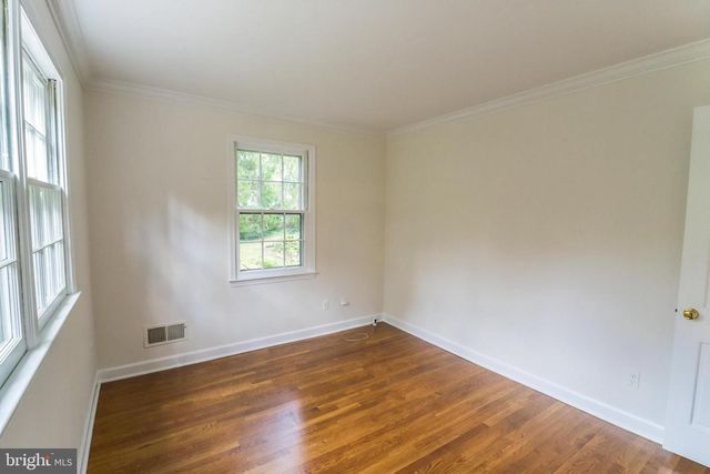 2003 BRANDYWOOD LN, Wilmington, DE 19810