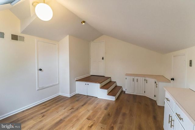 2003 BRANDYWOOD LN, Wilmington, DE 19810