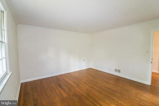 2003 BRANDYWOOD LN, Wilmington, DE 19810