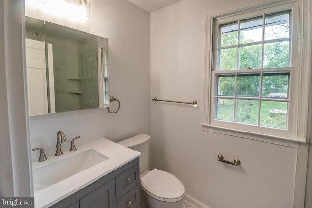 2003 BRANDYWOOD LN, Wilmington, DE 19810