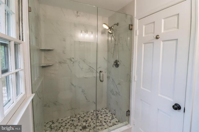 2003 BRANDYWOOD LN, Wilmington, DE 19810