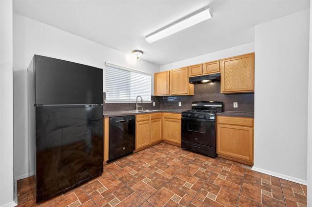 1229 Verde Trails Drive, Houston, TX 77073