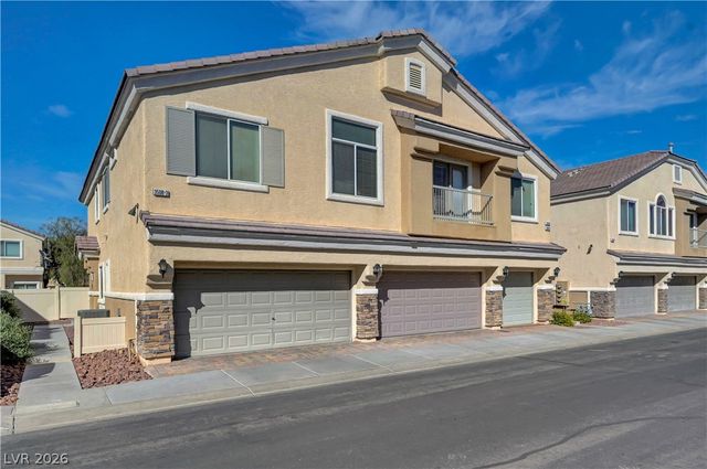 3508 Hazelnut Pine Place 3, North Las Vegas, NV 89084