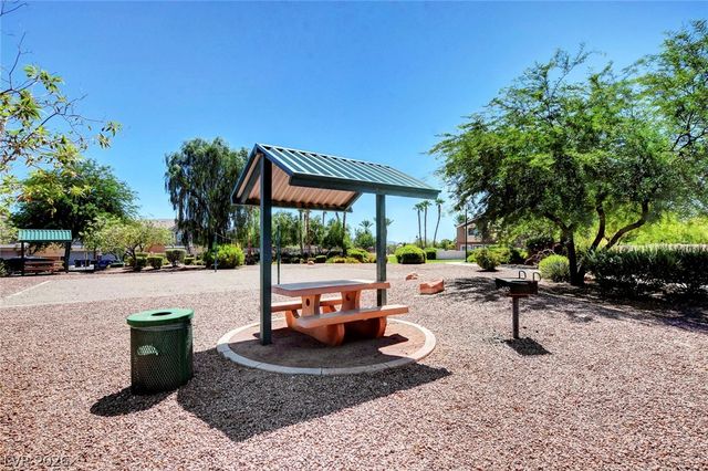 3508 Hazelnut Pine Place 3, North Las Vegas, NV 89084