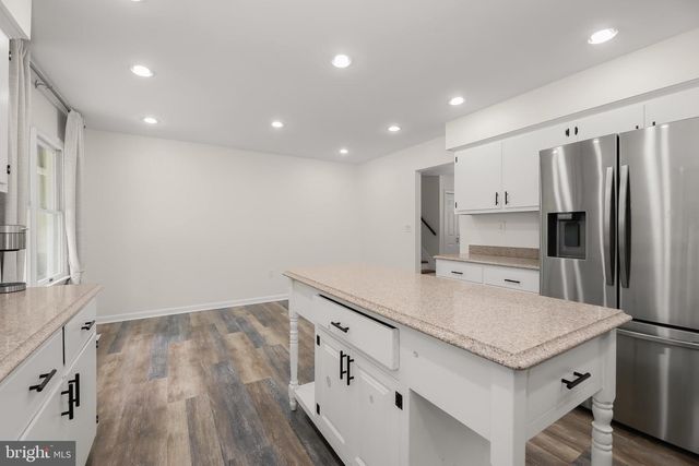 5686 FRENCH AVE, Sykesville, MD 21784