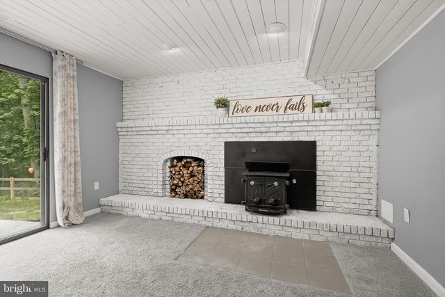 5686 FRENCH AVE, Sykesville, MD 21784