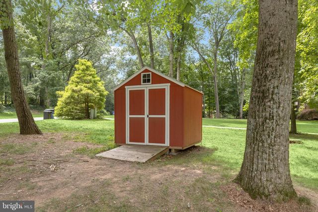 5686 FRENCH AVE, Sykesville, MD 21784