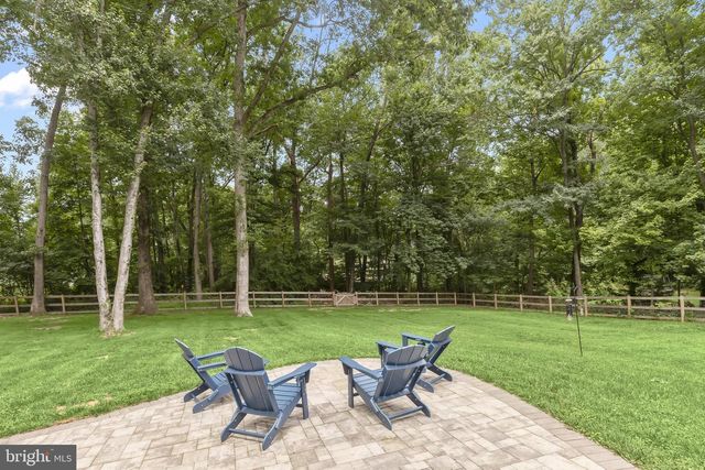 5686 FRENCH AVE, Sykesville, MD 21784
