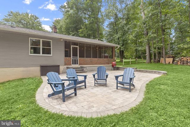 5686 FRENCH AVE, Sykesville, MD 21784