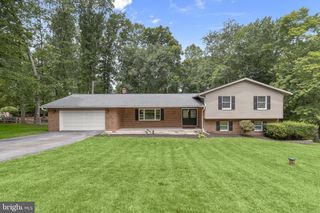 5686 FRENCH AVE, Sykesville, MD 21784