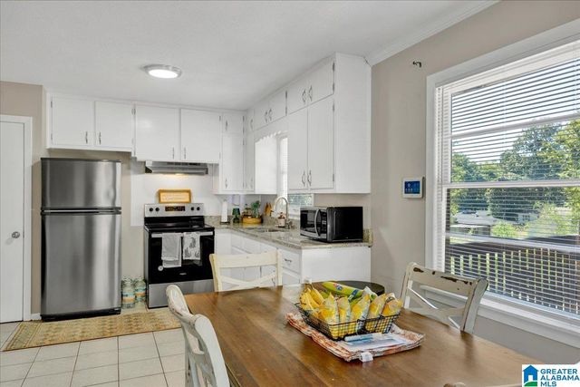 1148 LINWOOD STREET, Birmingham, AL 35215