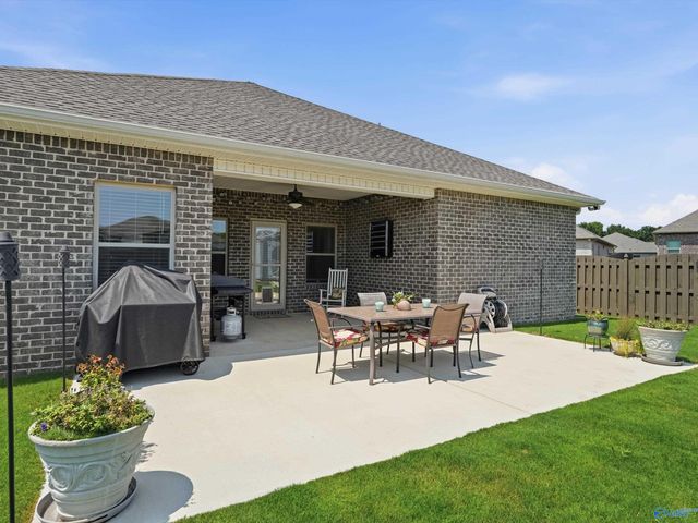 14622 Willow Rose Lane, Athens, AL 35613