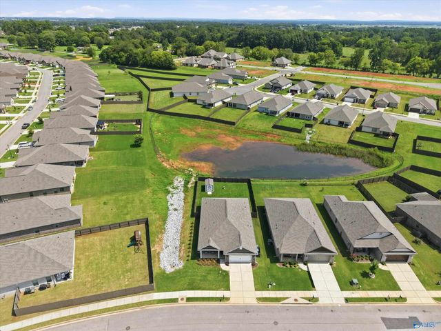 14622 Willow Rose Lane, Athens, AL 35613