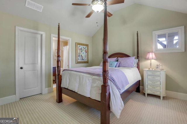 2150 Whitestone Court SE, Smyrna, GA 30080