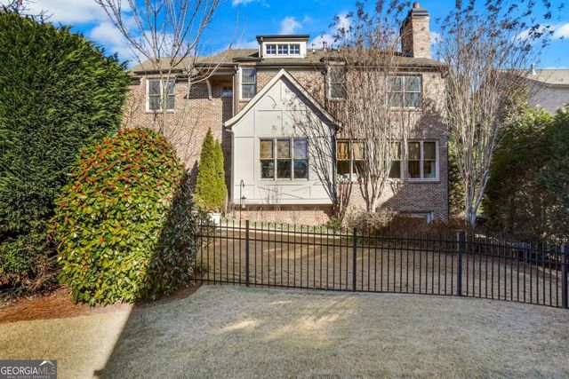 2150 Whitestone Court SE, Smyrna, GA 30080