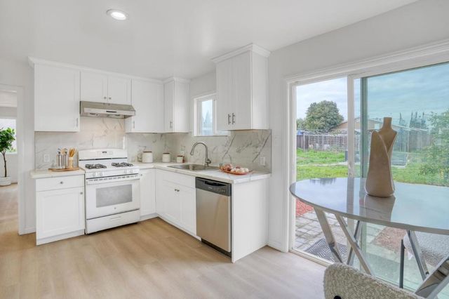 1801 Lavonne Ave, San Jose, CA 95116