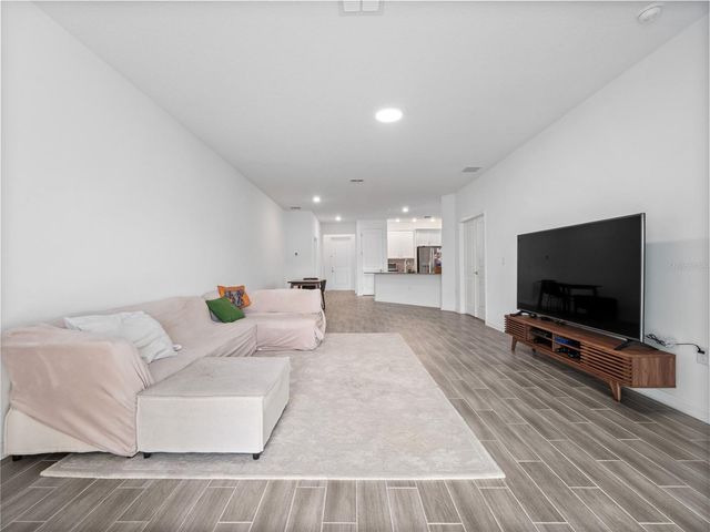 6308 CHIRPINE LANE, St Cloud, FL 34771