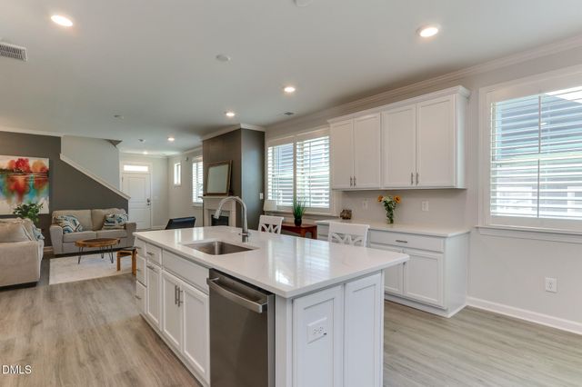 810 Money Island Place, Cary, NC 27519