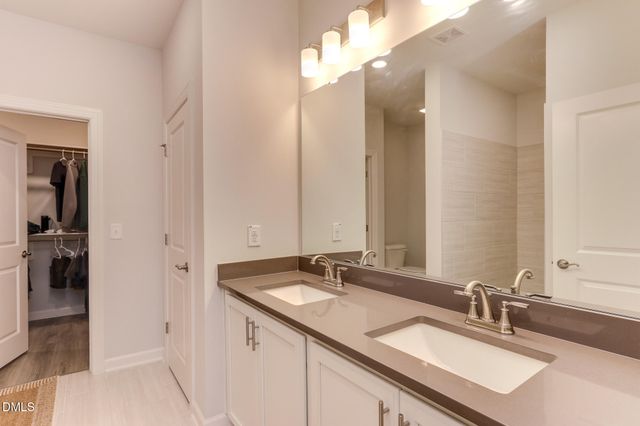 810 Money Island Place, Cary, NC 27519