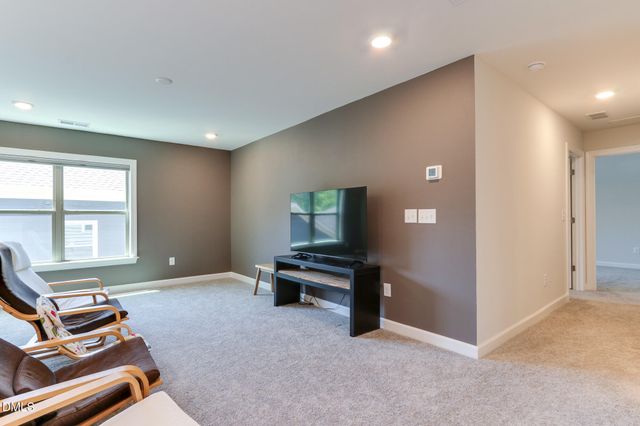 810 Money Island Place, Cary, NC 27519