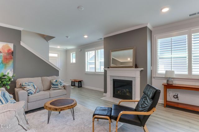 810 Money Island Place, Cary, NC 27519