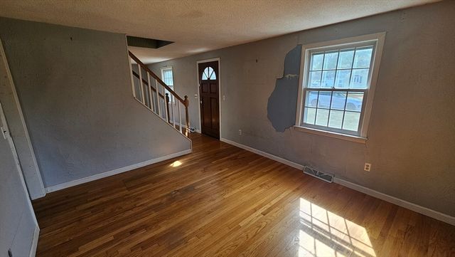 11 Wellfleet, Wilbraham, MA 01095