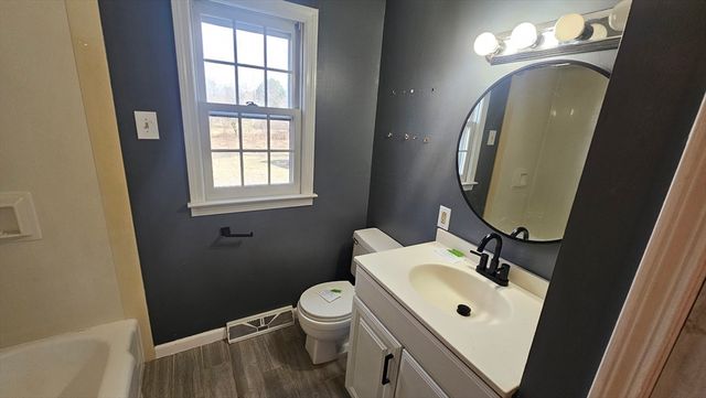 11 Wellfleet, Wilbraham, MA 01095