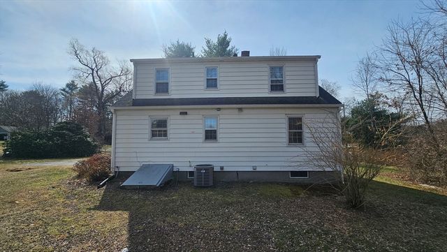 11 Wellfleet, Wilbraham, MA 01095