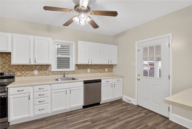 508 6th Ave, New Brighton, PA 15066