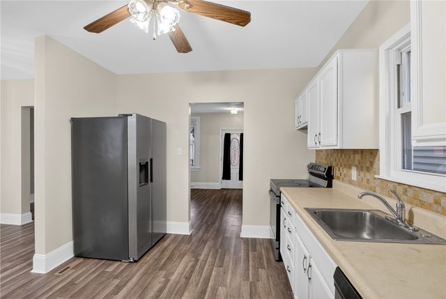 508 6th Ave, New Brighton, PA 15066