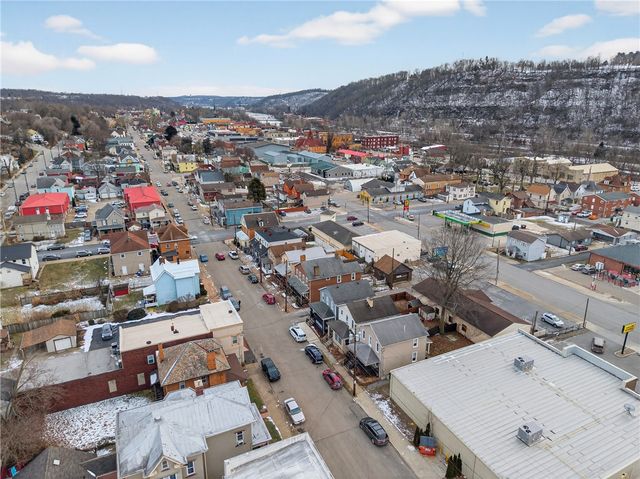 508 6th Ave, New Brighton, PA 15066