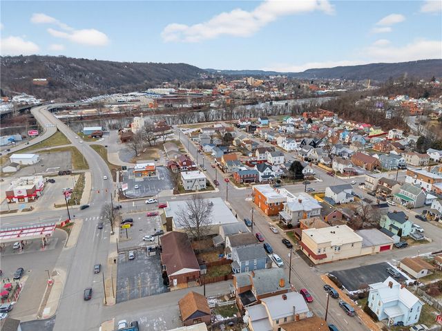 508 6th Ave, New Brighton, PA 15066