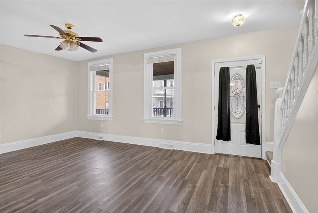 508 6th Ave, New Brighton, PA 15066