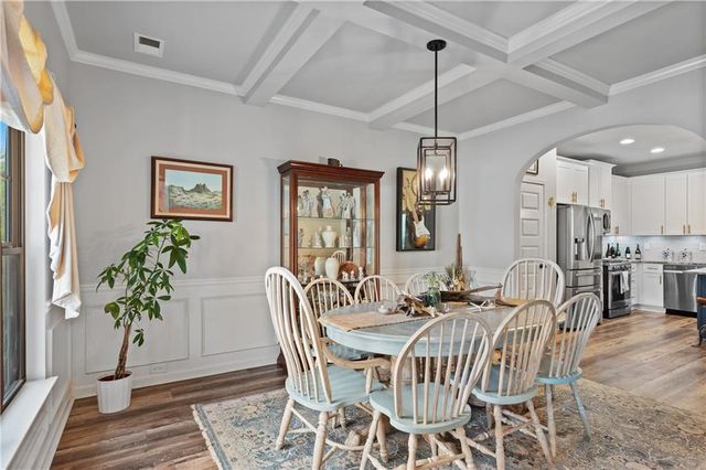 1820 Walking Horse Trail, Cumming, GA 30041