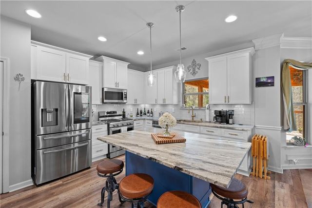 1820 Walking Horse Trail, Cumming, GA 30041