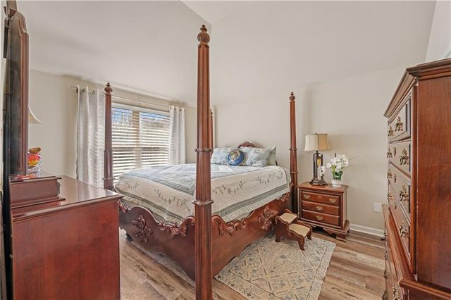 1820 Walking Horse Trail, Cumming, GA 30041