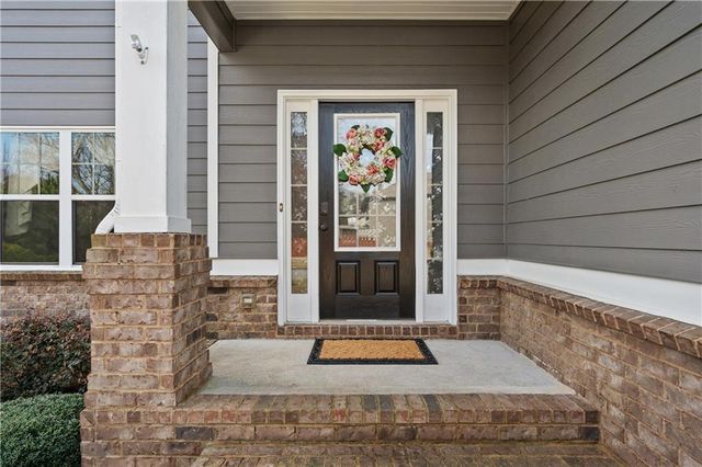 1820 Walking Horse Trail, Cumming, GA 30041