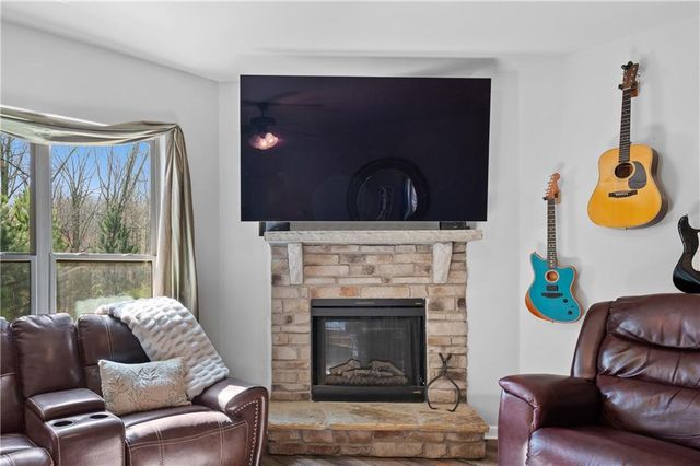 1820 Walking Horse Trail, Cumming, GA 30041